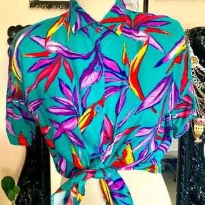 Awesome Vintage 80’s Tropical Print Button Up- Size Small